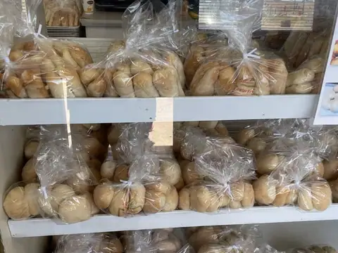 Bella's Bakery in Lathrop, CA
