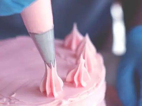 Dean's Cake House in Andalusia, AL