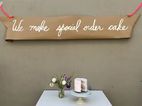 Sesame Tiny Bakery