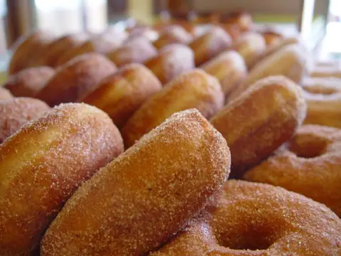 Carol Lee Donuts