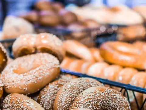 Let There Be Bagels in Port Washington, NY