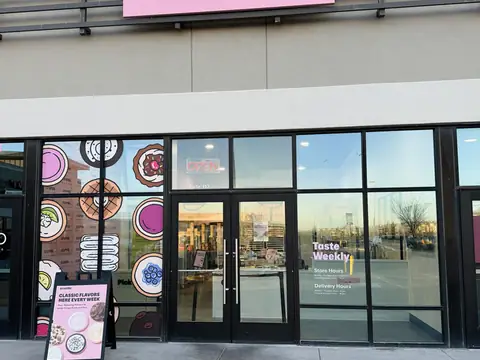Crumbl Cookies in Saratoga Spring, UT