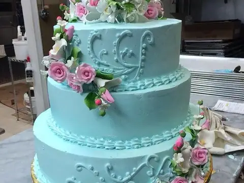 Amici Bakery