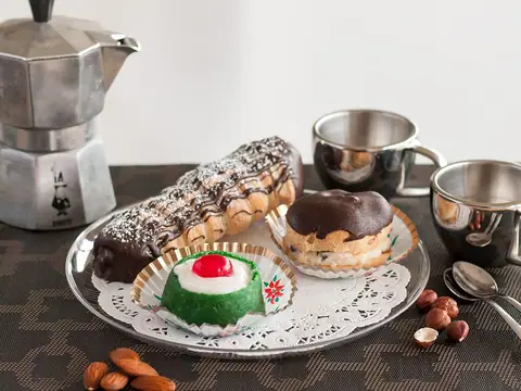 Scordato Bakery Inc in Milwaukee, WI