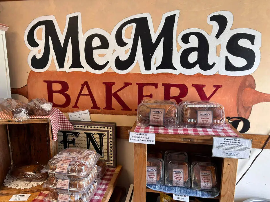 Mema's Bakery in Kansas City, KS
