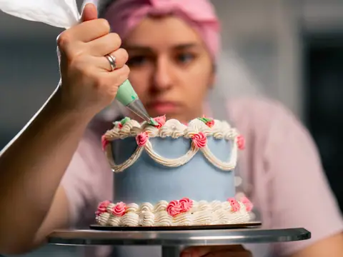 Antoine's Bakery