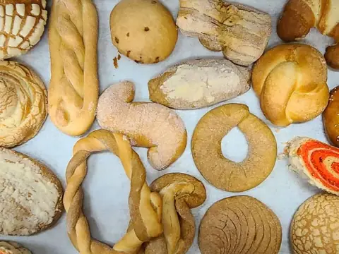 Mariana's Panaderia & Bakery in Everett, WA