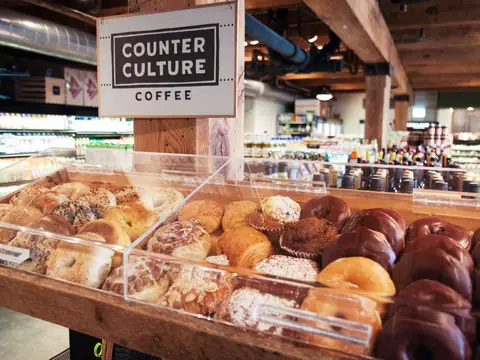 Olivia’s Market in Chicago, IL
