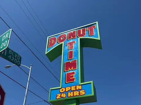 Donut Tyme in Las Vegas, NV