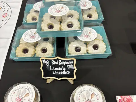 Linnie's Sweet Treats, LLC