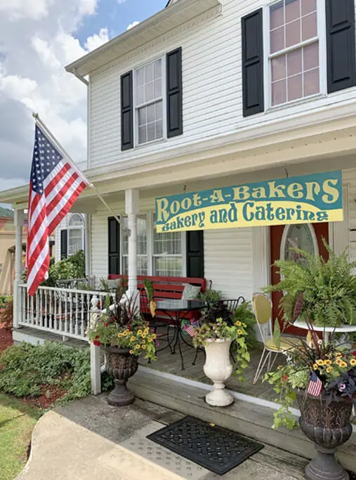 Root-A-Bakers Bakery and Cafe in Morehead, KY