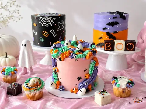 Celebrity Cake Studio in Tacoma, WA