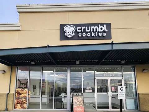 Crumbl Cookies in Burlington, WA
