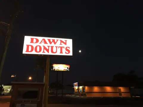 Dawn Donuts in Galveston, TX