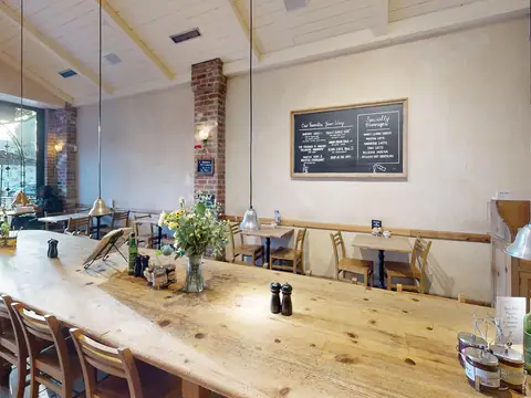 Le Pain Quotidien in Los Angeles, CA