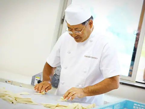 Pullman Bakery & Shige Pan in Plano, TX