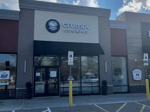 Crumbl - Parma in Parma, OH