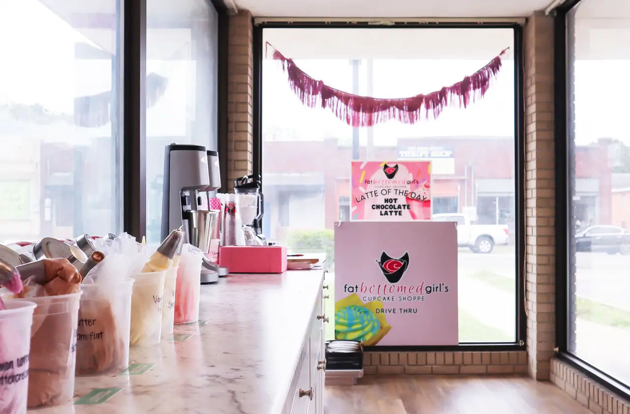 Fat Bottomed Girl's Cupcake Shoppe in Hot Springs, AR