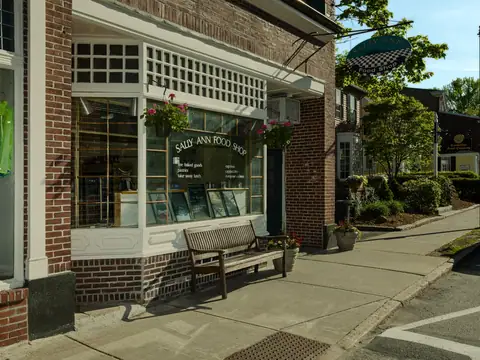 Sally Ann's Bakery in Concord, MA