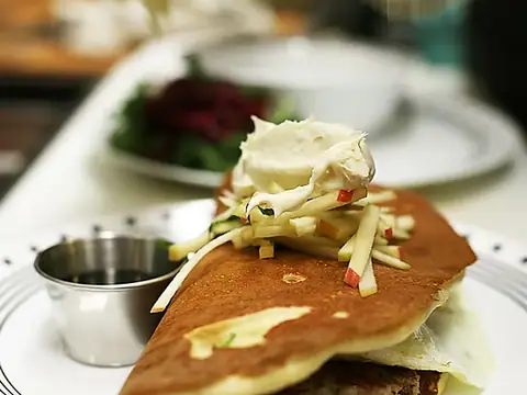 Humble Bee Bakery & Cafe