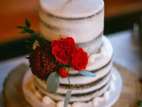 Renee's Cake Shoppe