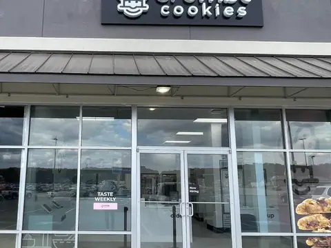 Crumbl Cookies