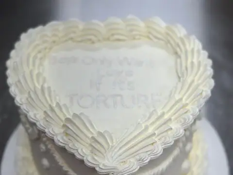 Sweet Corner Cakes
