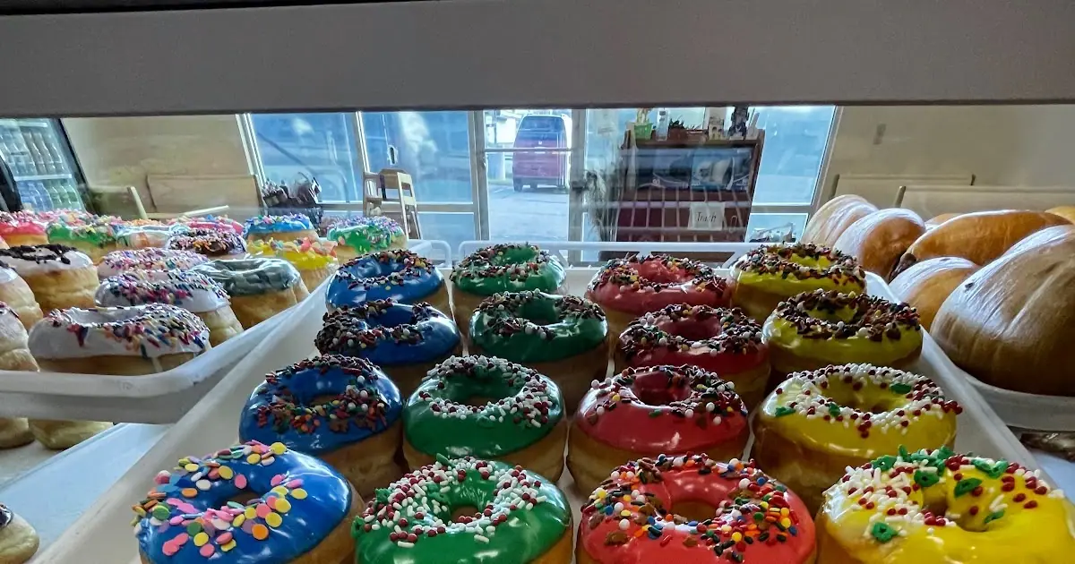 Baker's Dozen Donuts & Coffee in Sierra Vista, AZ