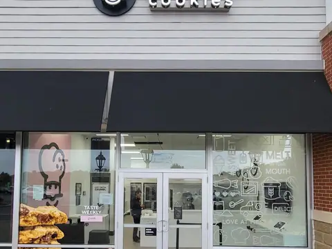 Crumbl Cookies