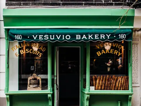 Vesuvio Bakery