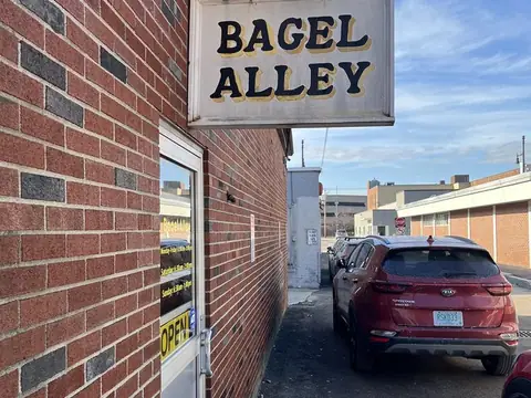 Bagel Alley in Nashua, NH