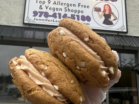 Jennifer Lee's Gourmet Bakery