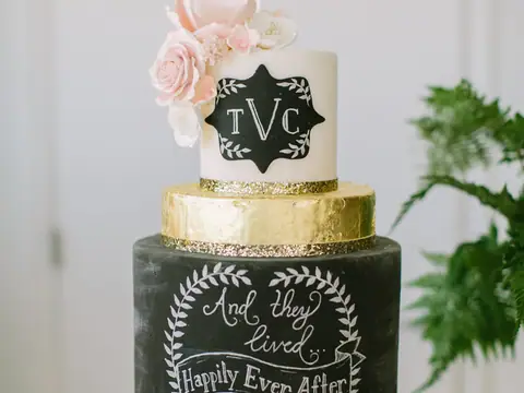 The Vintage Cake