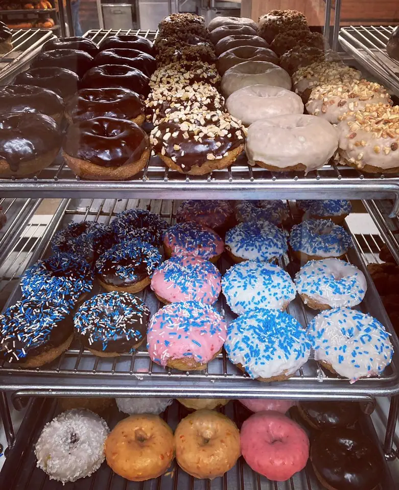 Donut Country in Medford, OR