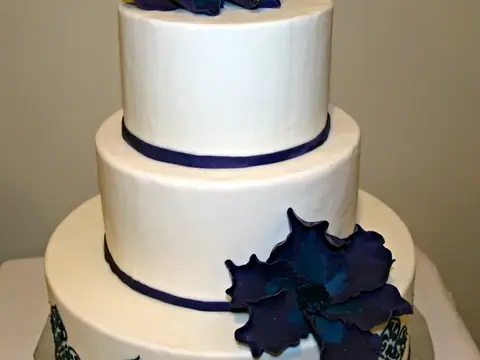 Top Tier Cakes