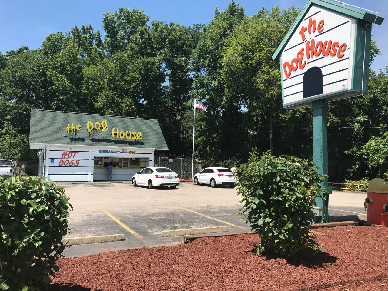 Doghouse Deli in Blairstown, NJ