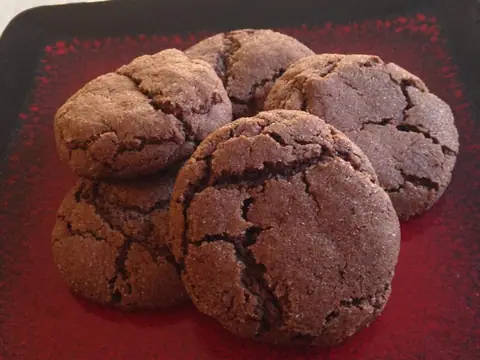 Hens & Chicks Cookie Company in Hopedale, MA