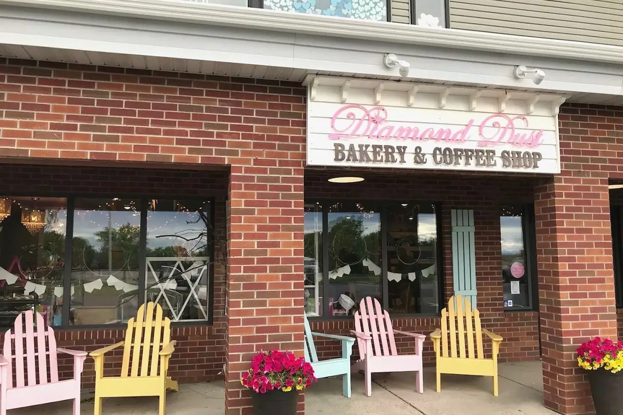Diamond Dust Bakery and Coffee Shop in St Peter, MN