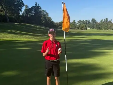 Hole In One Donuts in Tampa, FL