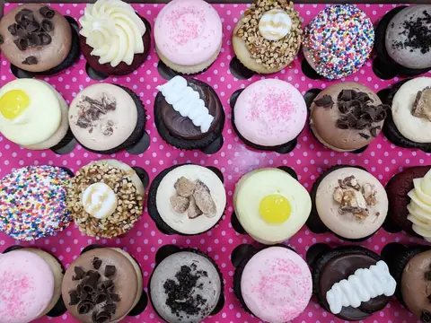 Smallcakes