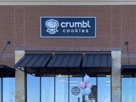 Crumbl Cookies