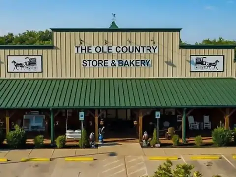 The Ole Country Store & Bakery