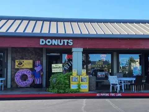 Bills Donuts in Granite Bay, CA