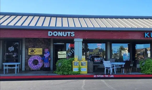 Bills Donuts in Granite Bay, CA