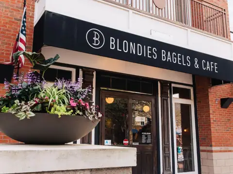Blondies Bagels & Cafe