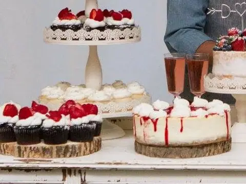 Cakes by Jerri Deeter in West Milton, OH