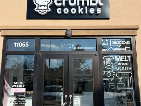 Crumbl Cookies in Knoxville, TN