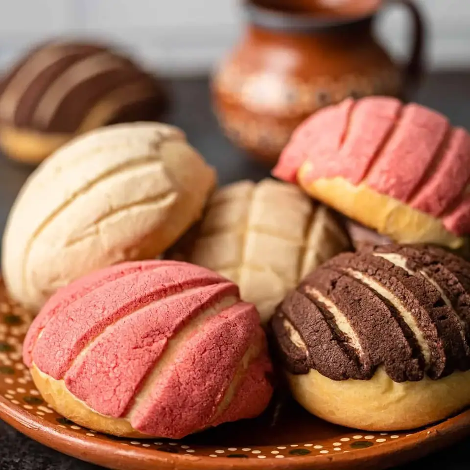 La Paz Bakery in Los Angeles, CA