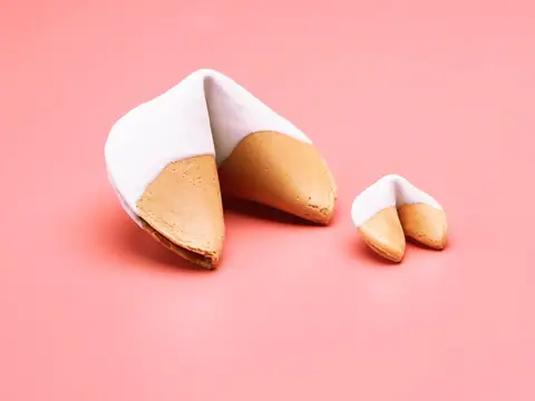 Golden Dragon Fortune Cookies in Chicago, IL