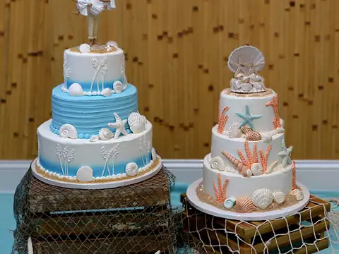 Cakes by the Sea